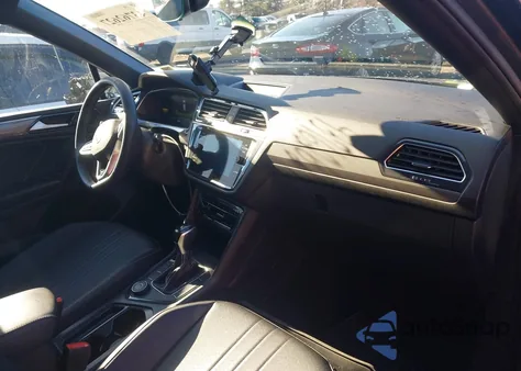 2023 Volkswagen Tiguan 2.0T Se R-Line Black из США, поврежденный, VIN 3VV8B7AX3PM042317